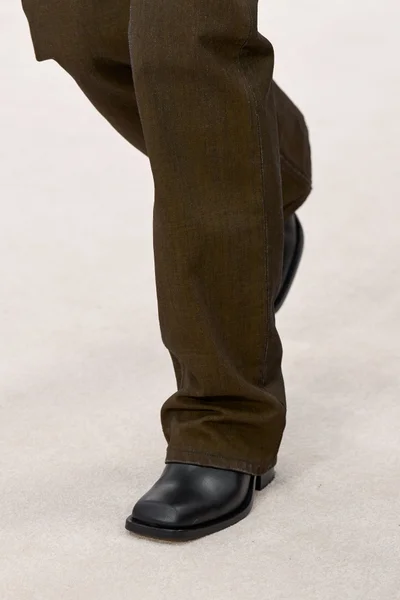 Look 39